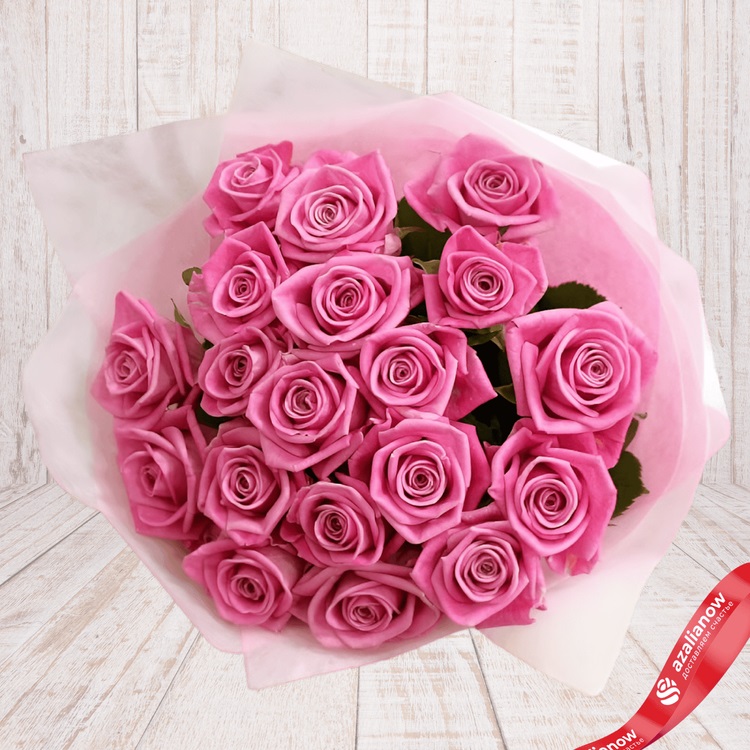Букет из 19 розовых роз от AzaliaNow