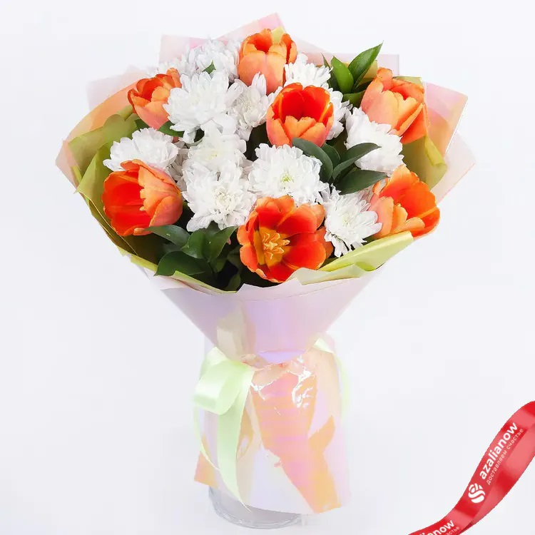 Букет из тюльпанов и хризантем «Искра счастья» от AzaliaNow