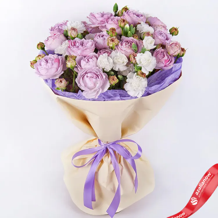 Сиреневые пионовидные розы в букете «Королевская элегантность» от AzaliaNow