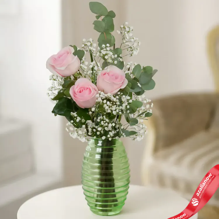 Розы и гипсофилы в букете «Красивые мелочи» от AzaliaNow