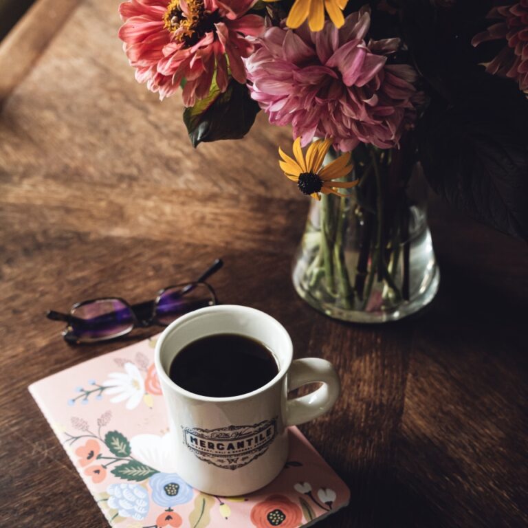 Кофе, цвет, стол. Фото: Photorobus.ru