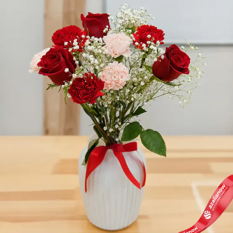 Розы, гвоздики и гипсофила «Любимая мама» от AzaliaNow