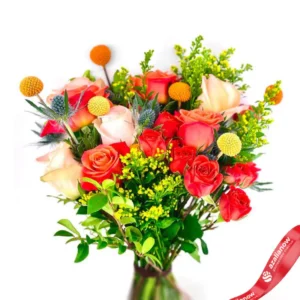Розы, краспедии и эрингиум в букете «Инга» от AzaliaNow