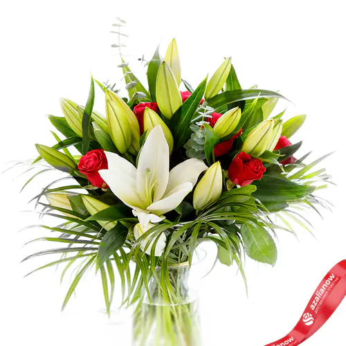 Букет из белых лилий и красных роз «Берта» от AzaliaNow