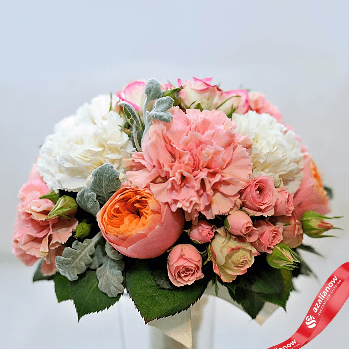 Букет невесты из роз и гвоздик от AzaliaNow