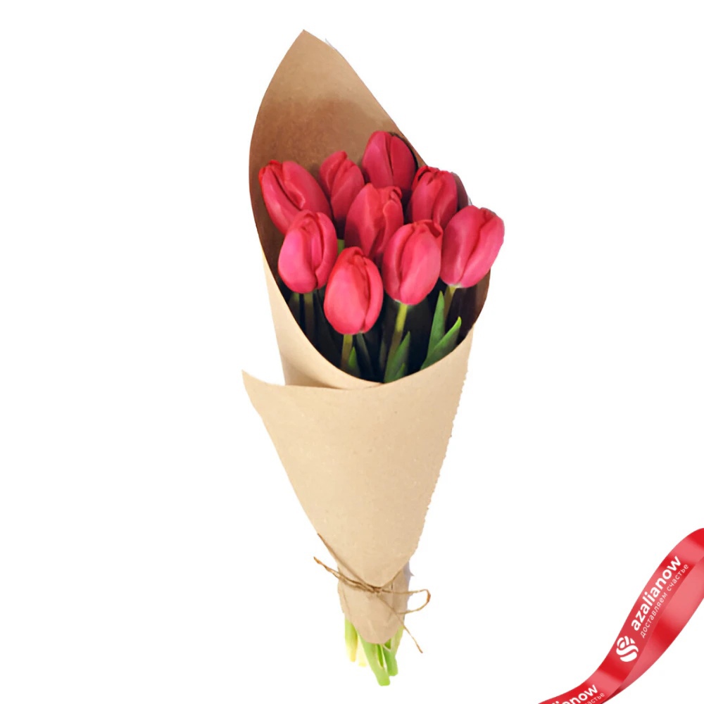 Букет из 9 красных тюльпанов в крафтовой упаковке от AzaliaNow